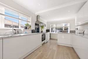 Photo 34- click for photo gallery